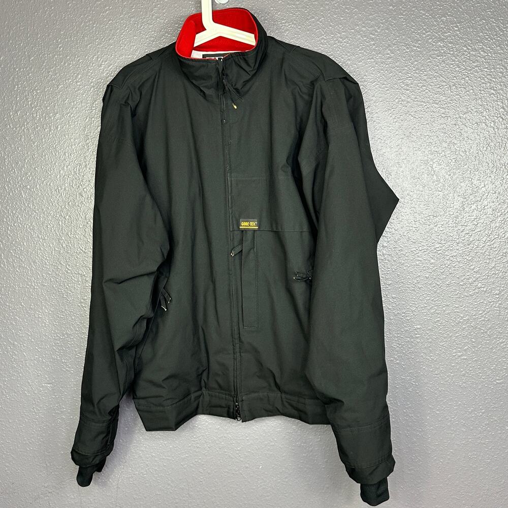 Zero Restriction Gore-Tex Black Jacket Mens Medium Zipped Water Proof Pockets